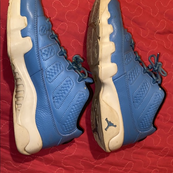 Pantone 9’s - Picture 3 of 3